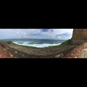 Meet your Posher, Carla